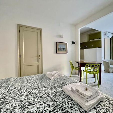 Modern Apartment Navigli Milano Exterior foto