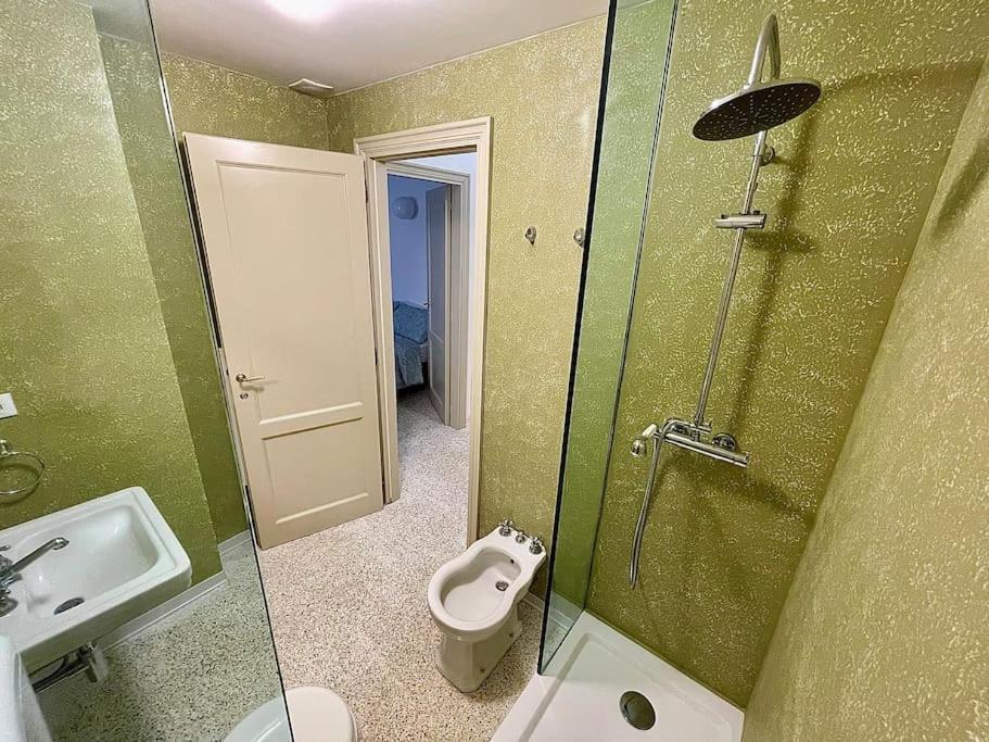 Modern Apartment Navigli Milano Exterior foto
