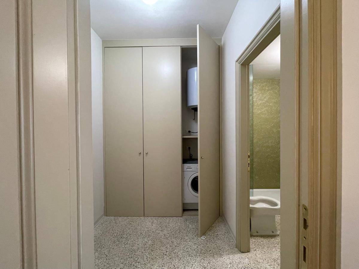 Modern Apartment Navigli Milano Exterior foto